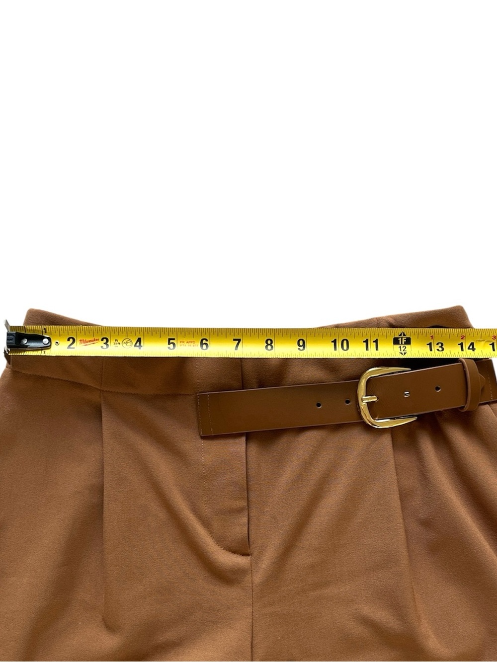 Alice + Olivia High-Waist Tan Tailored Women’s Shorts - Picture 7 of 8
